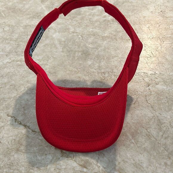 Frank Loyd Wright Taliesin Red Visor NWOT - Picture 5 of 5